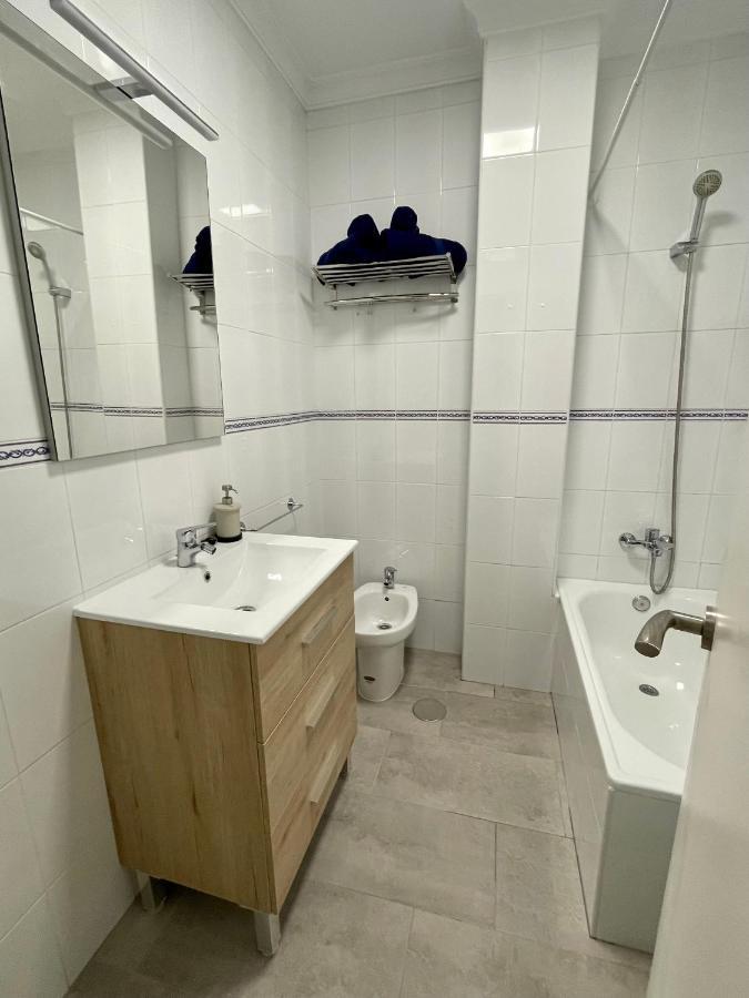 Apartamento Conil Playa & Centrico, Con Aire Acond Y Wifi -Solo Familias Y Parejas- Коніль-де-ла-Фронтера Екстер'єр фото