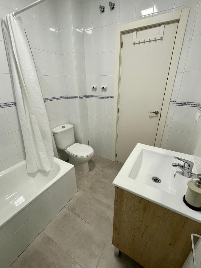 Apartamento Conil Playa & Centrico, Con Aire Acond Y Wifi -Solo Familias Y Parejas- Коніль-де-ла-Фронтера Екстер'єр фото