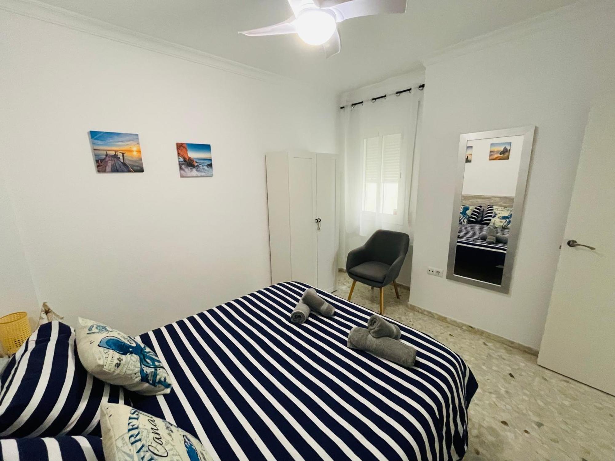 Apartamento Conil Playa & Centrico, Con Aire Acond Y Wifi -Solo Familias Y Parejas- Коніль-де-ла-Фронтера Екстер'єр фото